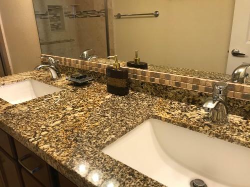 Apartamento Spacious & Modern Maui Condo Steps To The Beach!