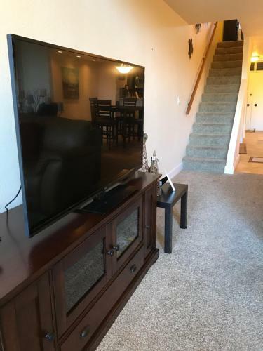 Apartamento Spacious & Modern Maui Condo Steps To The Beach!