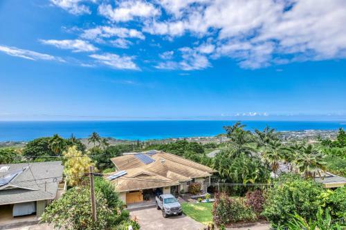 Walua Trail Estate