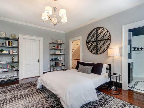 Gorgeous New Home On Monterey Square