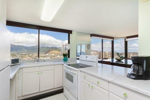 Apartamento 2 Bedroom Penthouse W/ocean Views