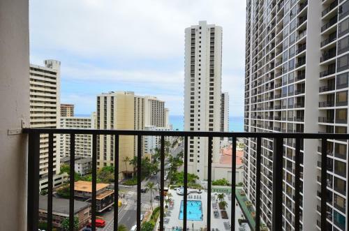 Apartamento Waikiki Banyan 1812 Spacious Tropical Oasis