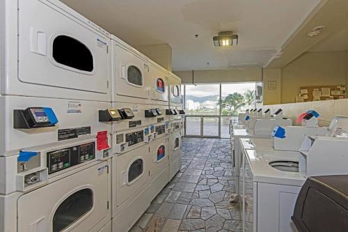 Apartamento Island Colony 1bedroom *convenient Location..!