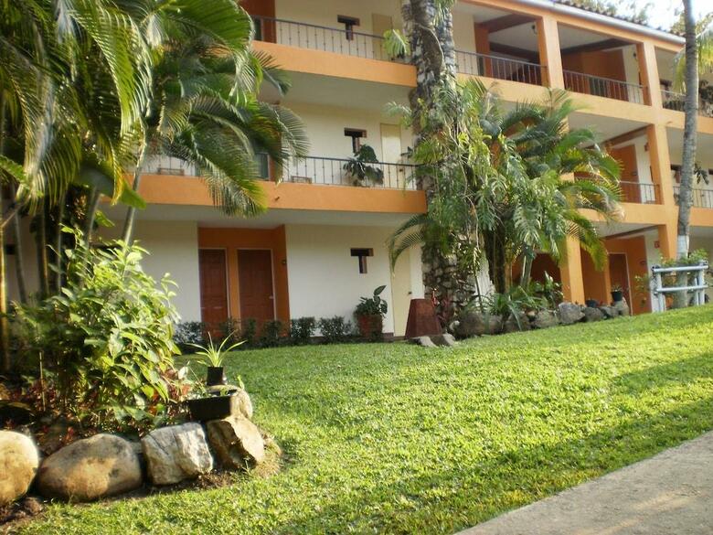 Hotel Plaza