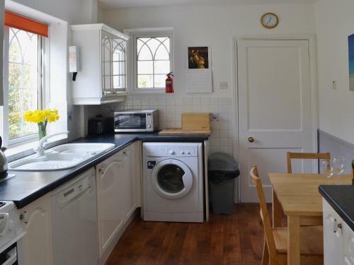 Willow Cottage