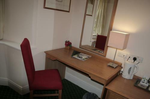 Hotel George & Dragon Inn