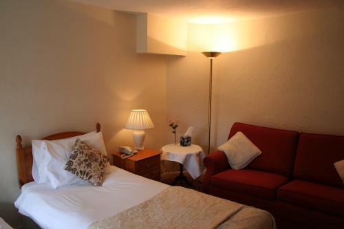 Hotel George & Dragon Inn