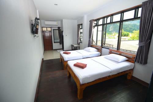 Hotel ???????? Rattanapong