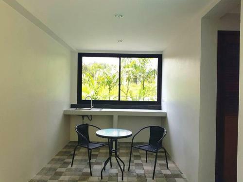 Belle Villa R�cente 95m2 Au Calme Avec Piscine