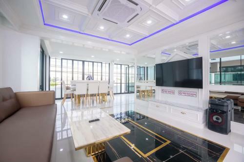 Pattaya Villa W/bathtub - Exquisite Pool Villa I