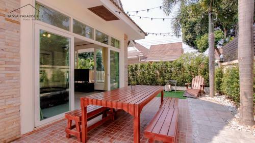 Hansa Paradise Hill Pool Villa