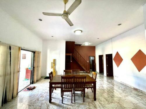 Hostal Kaewthip Family&pool