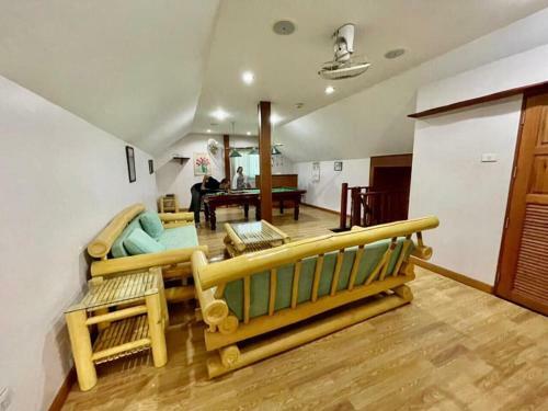 Hostal Kaewthip Family&pool