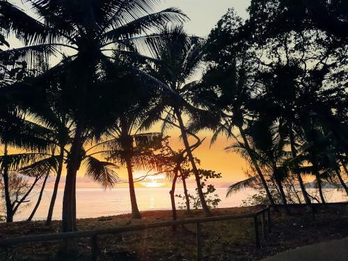 Reef Retreat Apartments Palm Cove Unit 12