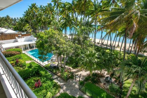 Belle Escapes - Absolute Beachfront 2 Bedroom Apartment Alamanda Resort "28"