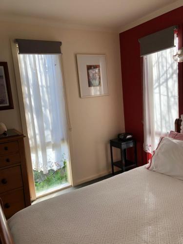 Bed & Breakfast At The Gallery