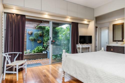 Mini Resort Home With Pool
