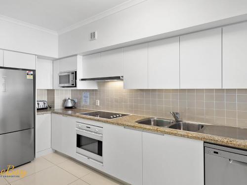 Breakwater Apartment 105