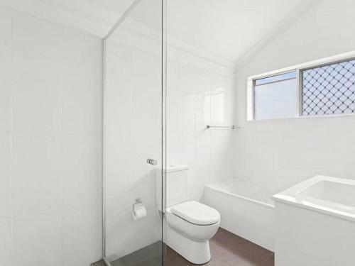 5 The Pines 4 Messines St
