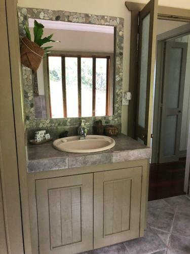 Daintree Valley Cottage