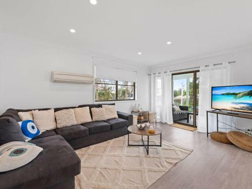 Villa Papa 3 Sandy Point Road