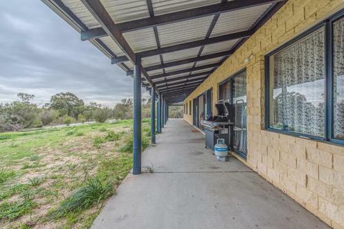 Kangaroo Lake Homestead