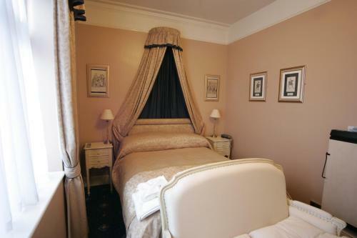 Abbington Hotel