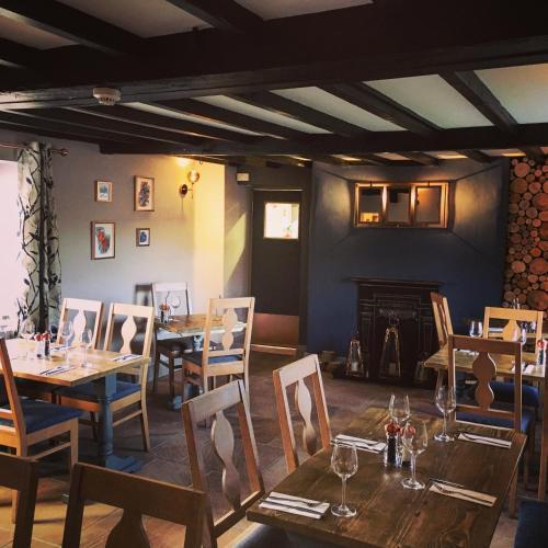 Posada Greyhound Inn