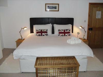 Bed & Breakfast Langland Road B