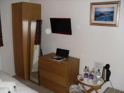 Bed & Breakfast Langland Road B