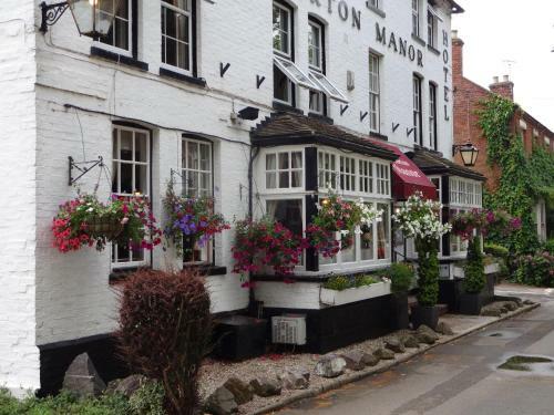 The Hillmorton Manor Hotel