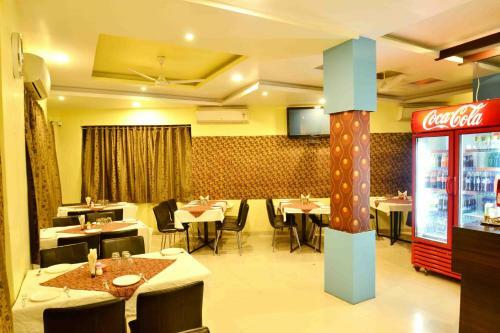 Oyo 2933 Hotel Muskan Palace
