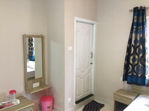 Hotel Happystay Rooms And Cottages