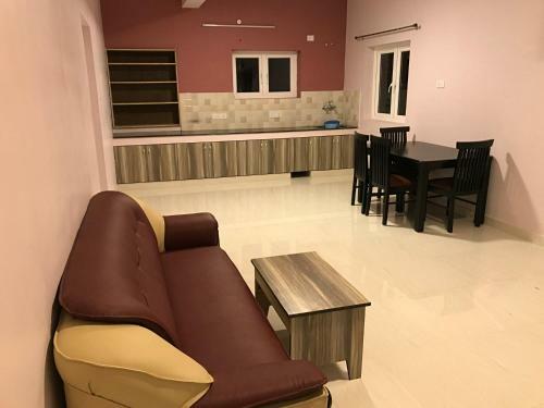 Hotel Happystay Rooms And Cottages