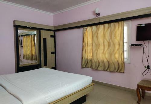 Hotel Vpr Residency