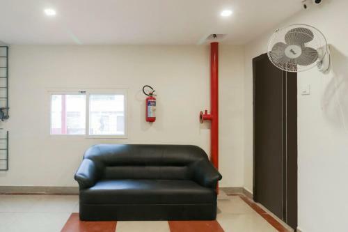 Hotel Oyo Flagship 16390 Sujatha Nirmala Convent Rd