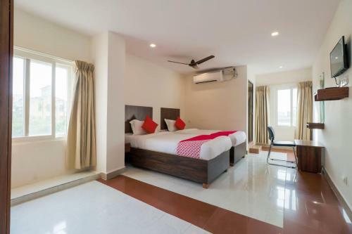 Hotel Oyo Flagship 16390 Sujatha Nirmala Convent Rd