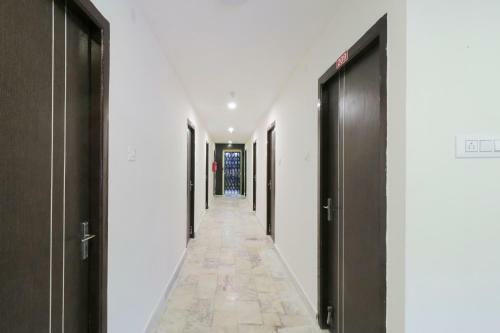 Hotel Oyo Flagship 16390 Sujatha Nirmala Convent Rd
