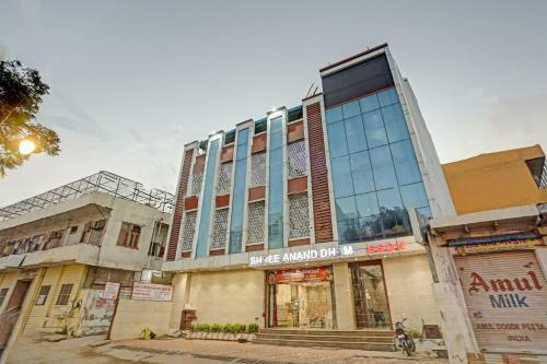 Hotel Oyo Townhouse 744 Anand Dham