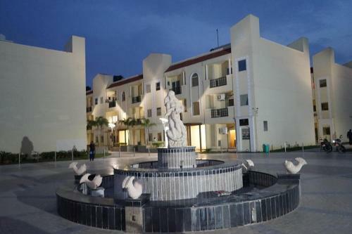 Hotel Banke Bihari Spiritual Stay Vrindavan