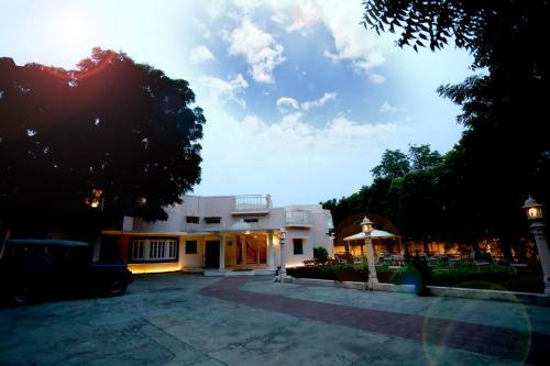 Hotel Gajraj The Baneria House