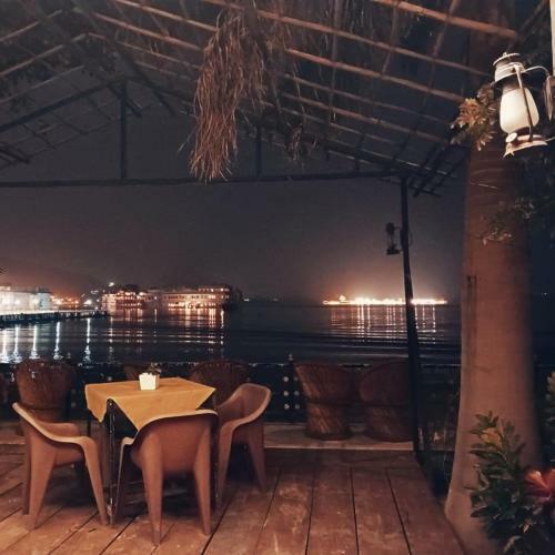 One Light Hostel