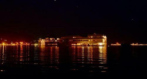 One Light Hostel