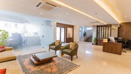 Aura Boutique Hotel