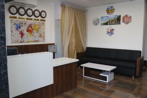 Hotel Pravas Residency