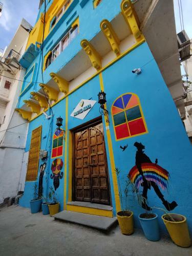 Hostel Mama