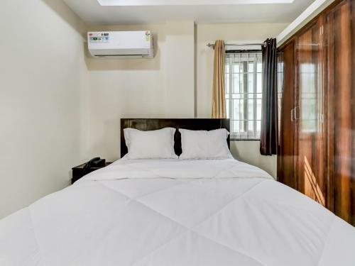 Hotel Oyo 71023 Sri Singampalli Residency