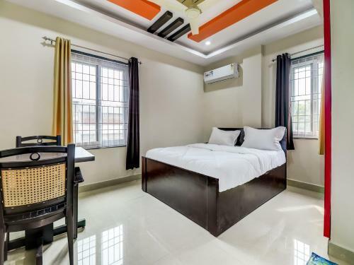 Hotel Oyo 71023 Sri Singampalli Residency