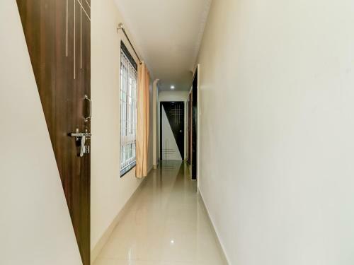 Hotel Oyo 71023 Sri Singampalli Residency
