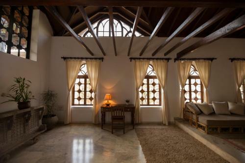 Hostal Marbella Guest House